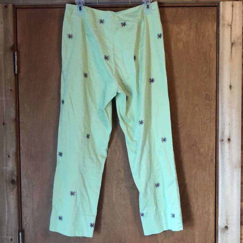 Nouveaux Y2K style capri pants with embroidery - Picture 5 of 6